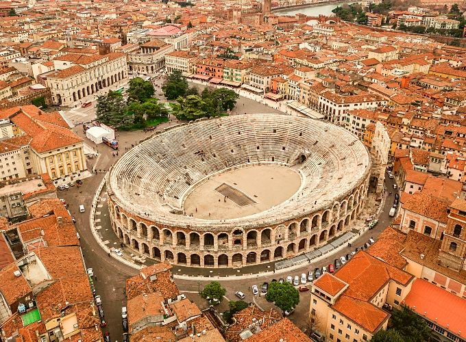 Visitare l’Arena di Verona, un sogno ad occhi aperti nella città dell’amore